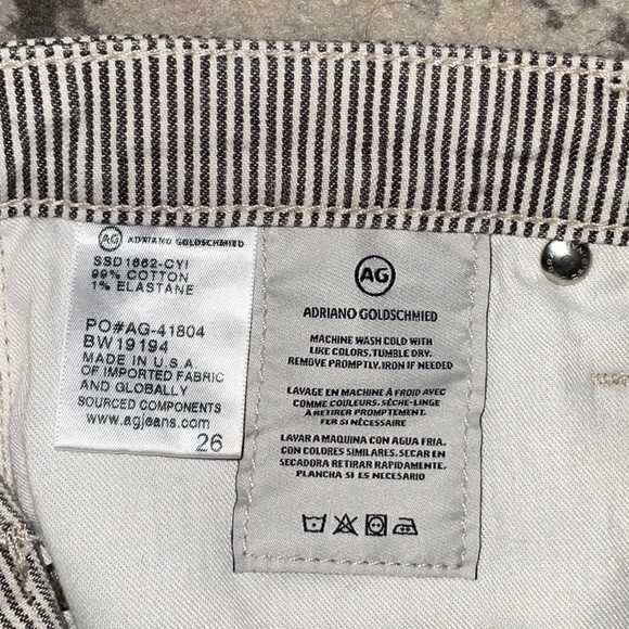 AG Jodi High Rise Cropped Flare in Canyon Striped Grey Jeans. 26 - Picture 8 of 11